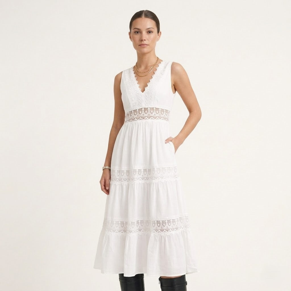 Modaclubb - Mouwloze Tiered Midi-jurk met Oogjeskant